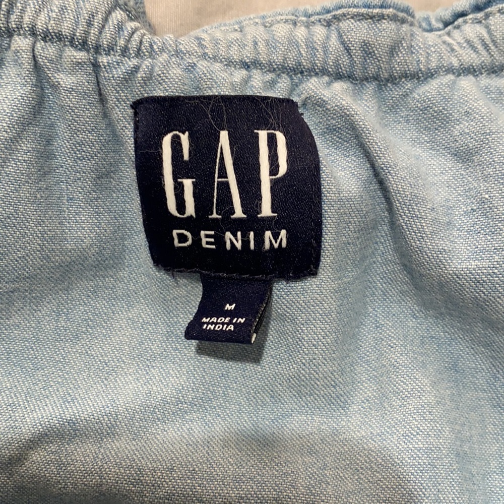 Gap top - Picture 2 of 4